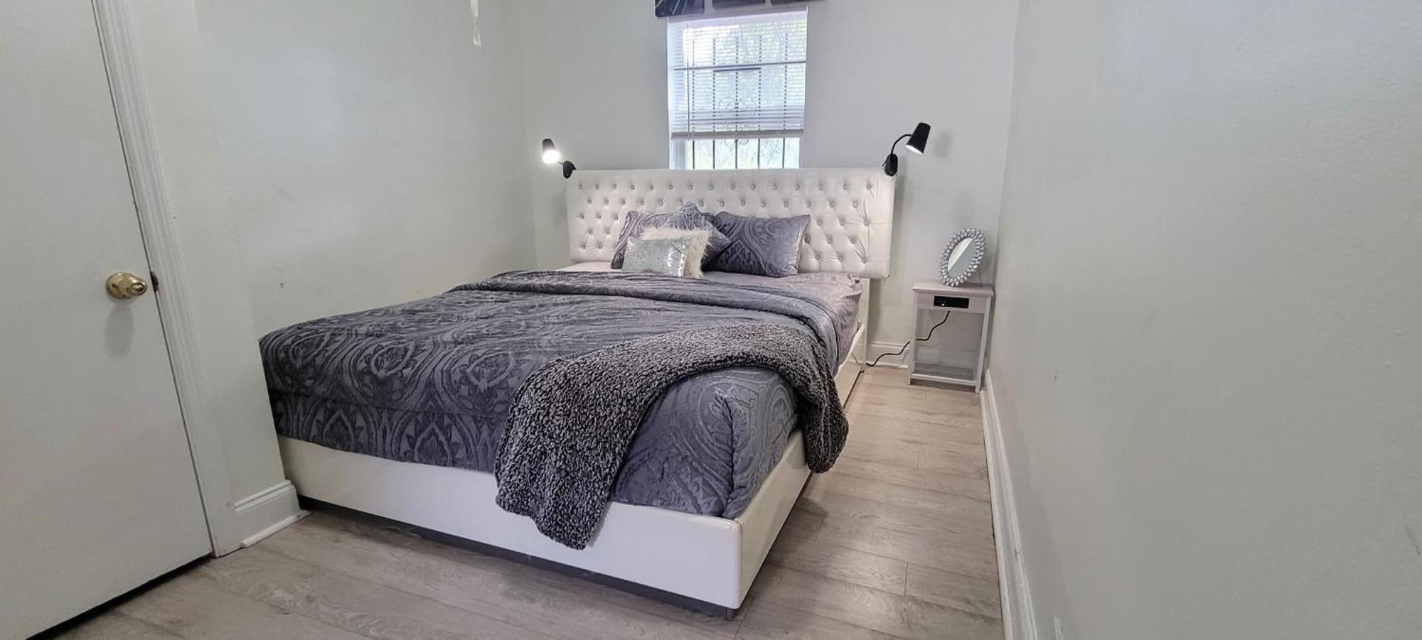 Large, Central, Lovely & Cozy 4Bed/2Bath - House By Everbank Stadium Jacksonville Exteriér fotografie
