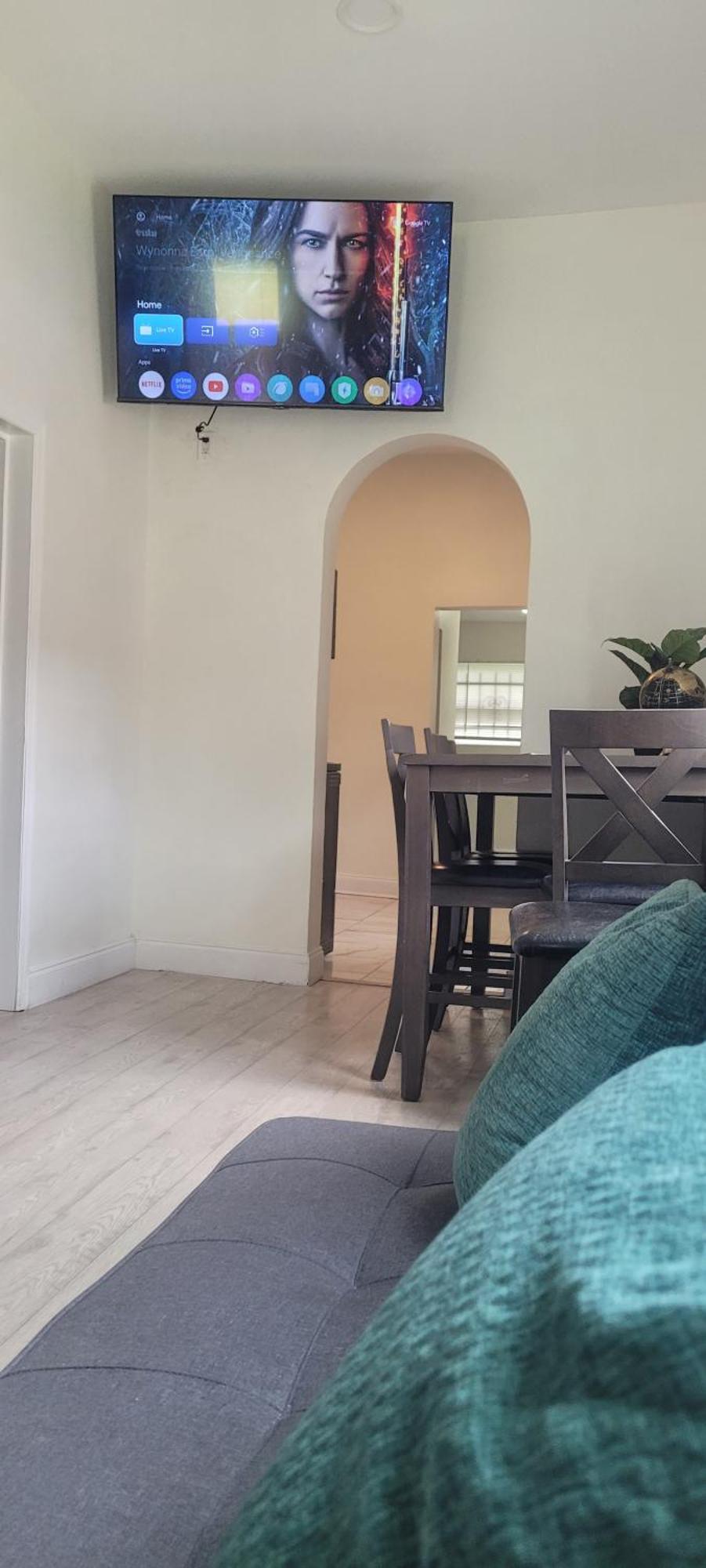 Large, Central, Lovely & Cozy 4Bed/2Bath - House By Everbank Stadium Jacksonville Exteriér fotografie