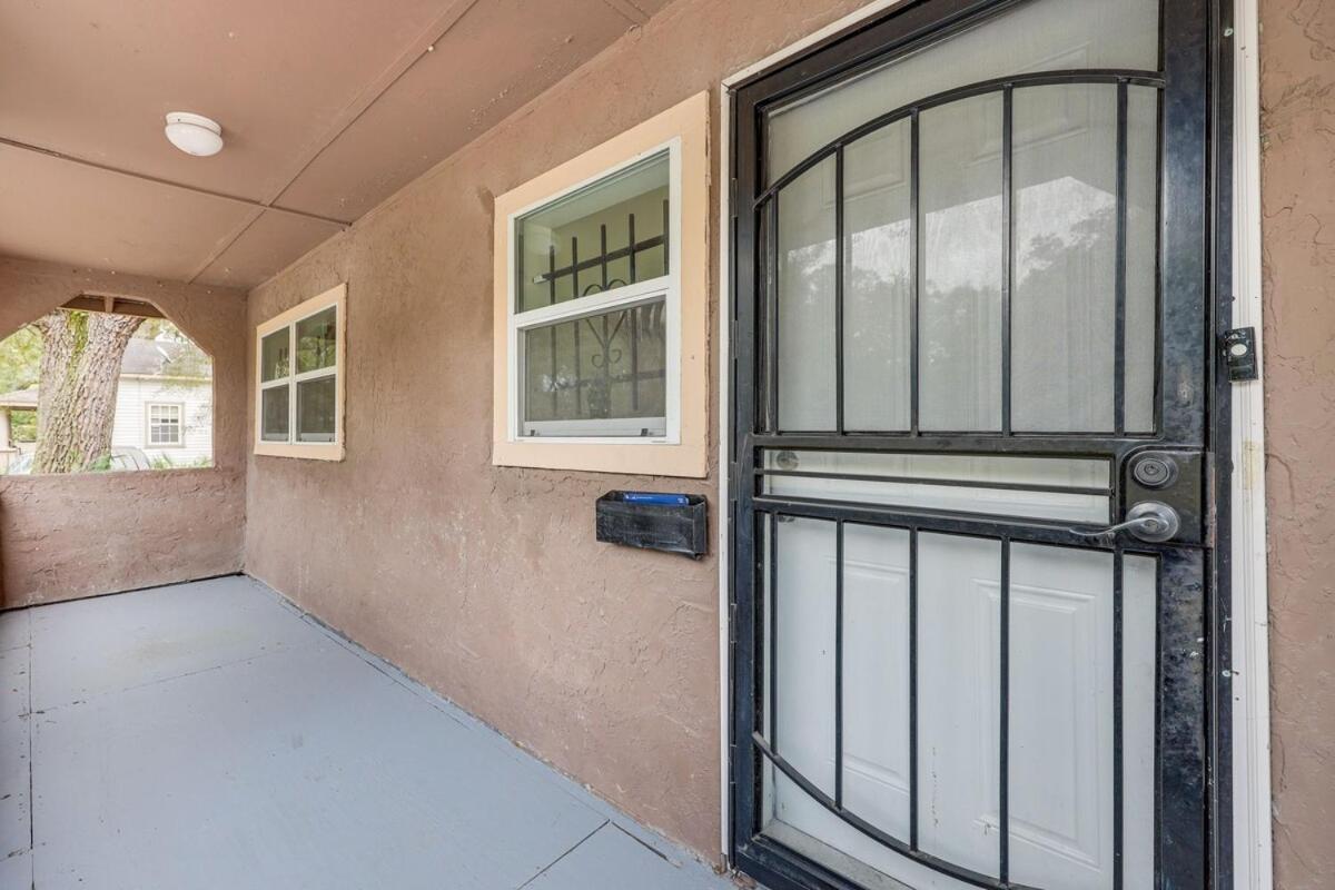 Large, Central, Lovely & Cozy 4Bed/2Bath - House By Everbank Stadium Jacksonville Exteriér fotografie